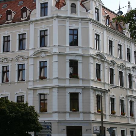 Gaestehaus Lisakowski Pension Am Brautwiesenpark Görlitz Extérieur photo