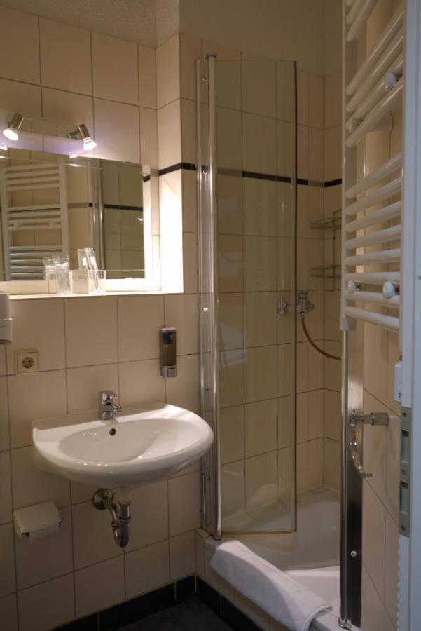 Gaestehaus Lisakowski Pension Am Brautwiesenpark Görlitz Extérieur photo